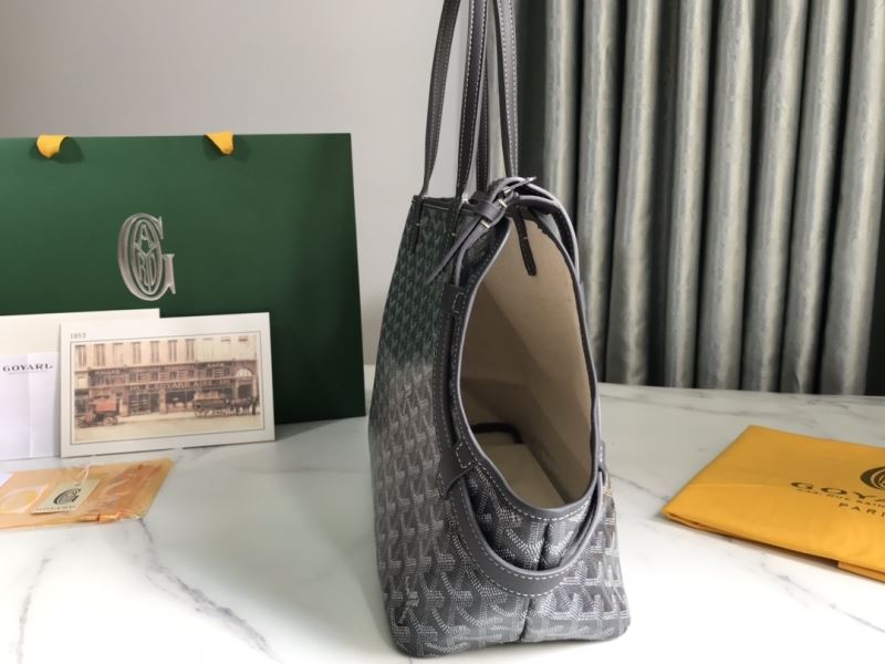 Goyard Shopping Bags